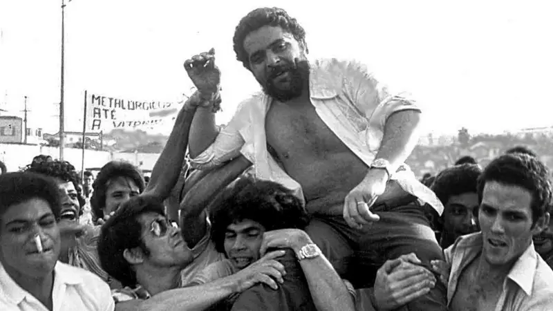 Lula: como um metalúrgico chegou ao Planalto, foi preso e voltou à Presidência